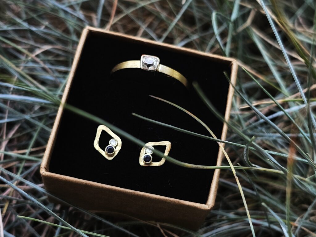 Familie Geelgoud Diamant Saffier Op Maat